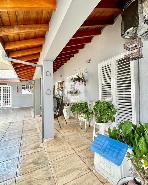 Casa à venda em Limeira, Jardim Residencial Santa Amália, com 3 quartos, com 139 m²