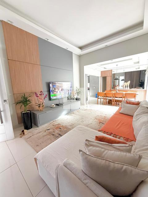 Casa à venda em Limeira, Jardim Residencial Alto da Graminha, com 3 quartos, com 231.65 m²