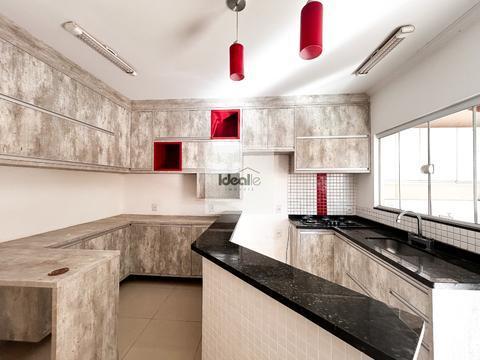 Casa à venda em Limeira, Jardim Águas da Serra, com 3 quartos, com 130 m²